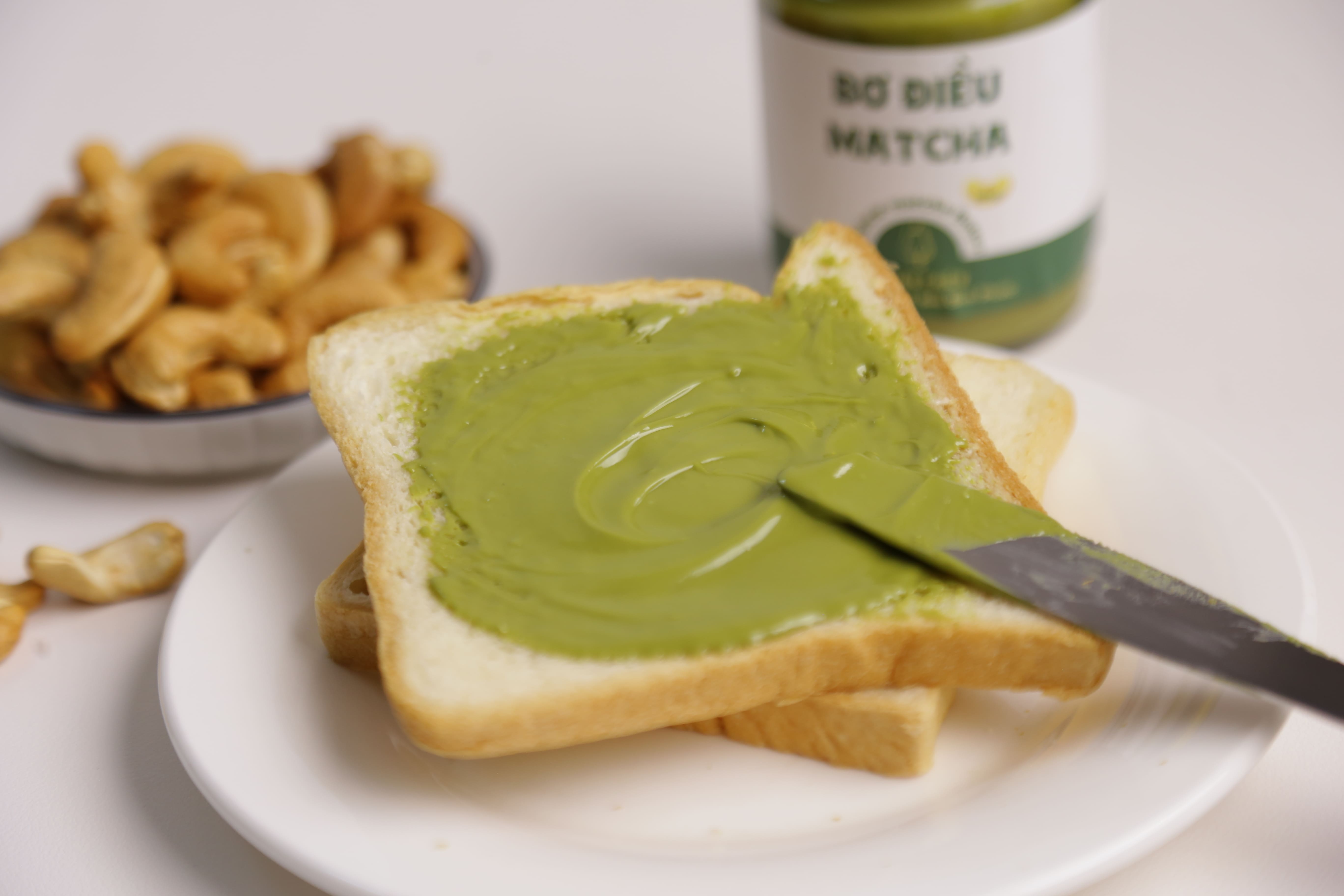 Bơ Điều Matcha